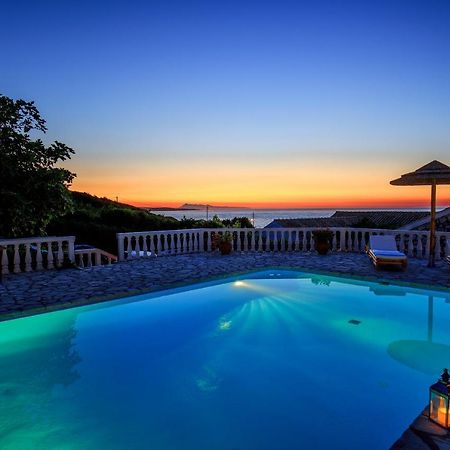 Villa Quietude Agios Stefanos Avliotes  Exterior photo