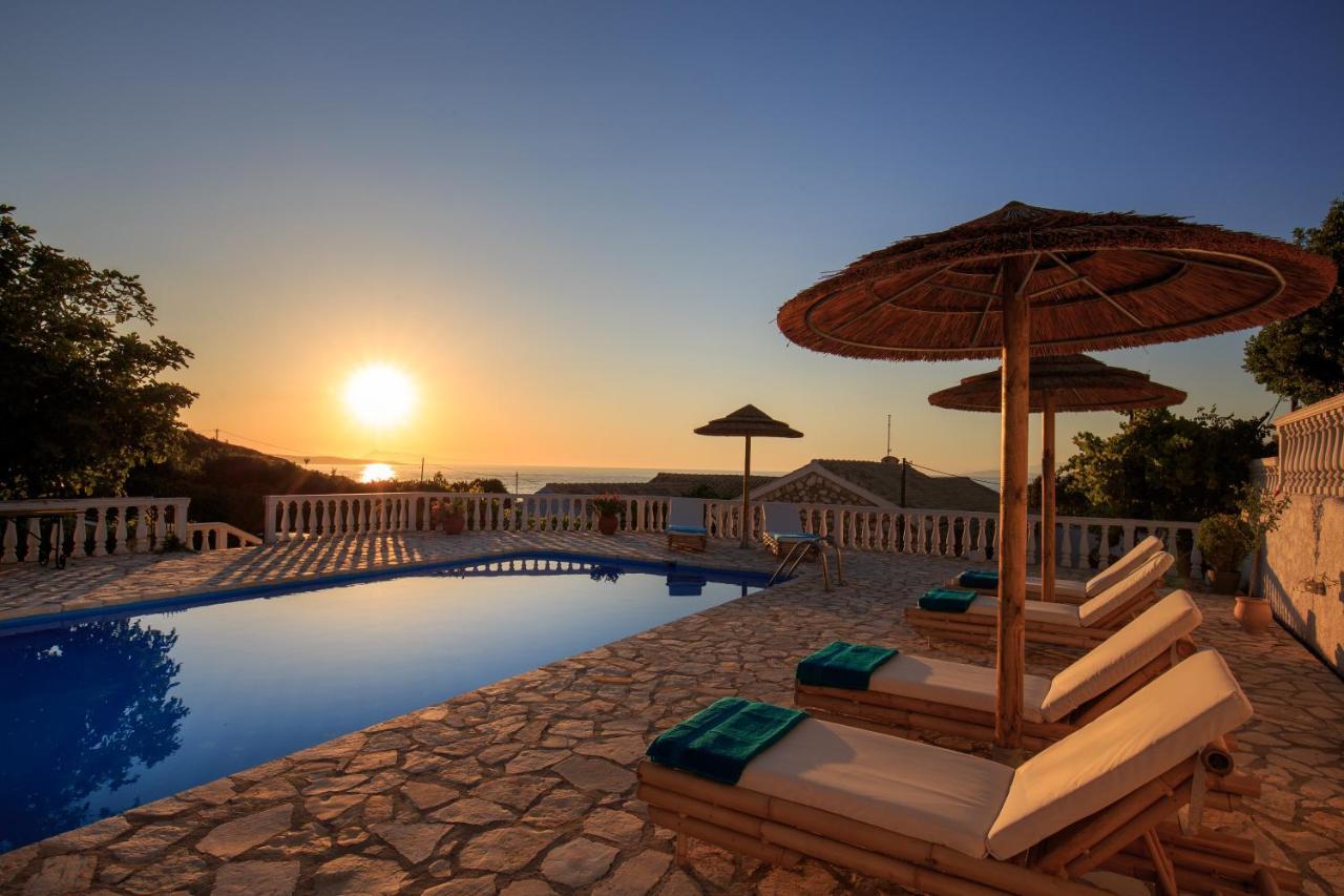 Villa Quietude Agios Stefanos Avliotes  Exterior photo